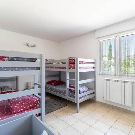 Villa Les Oliviers 10 Pers Piscine Au Calme 4 Etoiles Saint-Laurent-la-Vernede